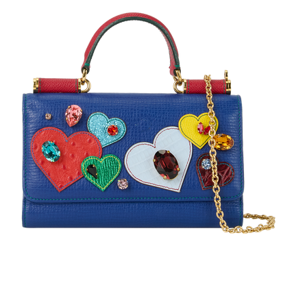 Sicily Von Wallet On Chain, front view